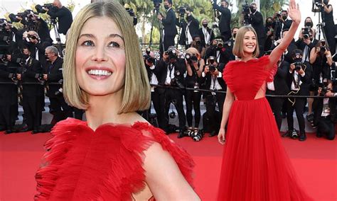 rosamund pike breasts|Rosamund Pike flashes a hint of side boob in a scarlet tulle gown .